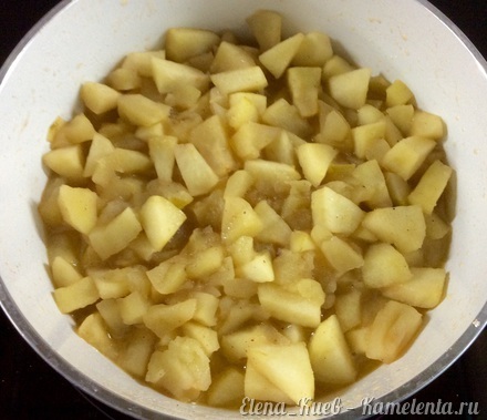 Приготовление рецепта Необычный яблочный пирог шаг 7