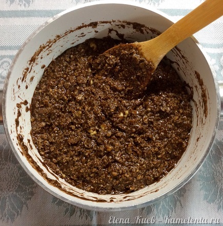 Приготовление рецепта Шоколадно-ореховые бары шаг 9