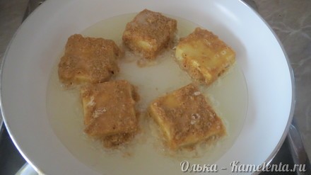 Приготовление рецепта Кашкавал пане ( жареный сыр ) шаг 10