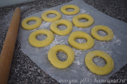 Приготовление рецепта Пончики шаг 4