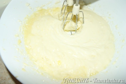 Приготовление рецепта Сырный сливочный торт шаг 11