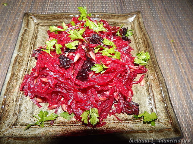 Рецепт салата из свеклы с черносливом
