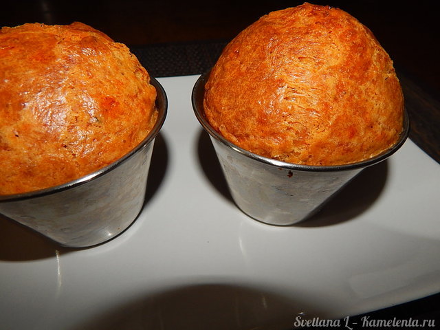Рецепт маффинов с сыром и запеченными томатами