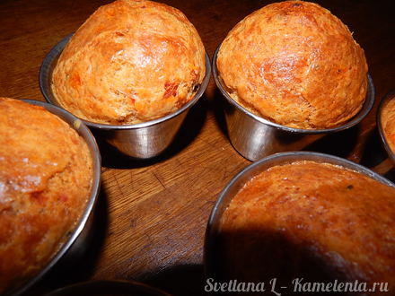 Приготовление рецепта Маффины с запеченными томатами и сыром шаг 5