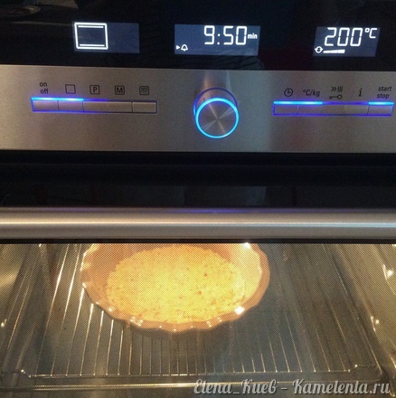 Приготовление рецепта Вишневый пирог с ореховой крошкой шаг 9