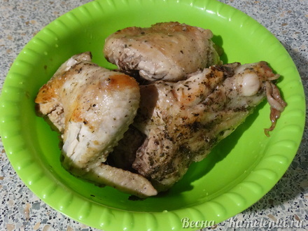 Приготовление рецепта Курица с чесночным пюре шаг 3