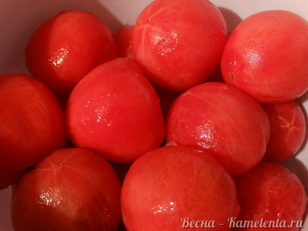 Приготовление рецепта Маринованные помидоры за 30 минут шаг 2
