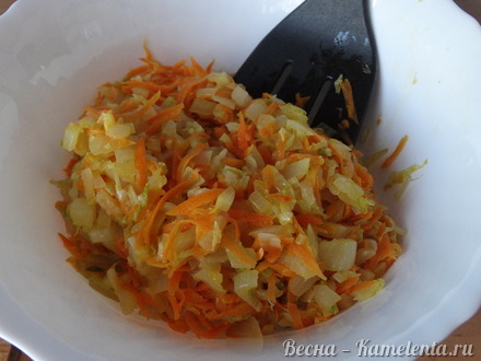 Приготовление рецепта Оладьи из пекинской капусты с огуречным соусом шаг 8