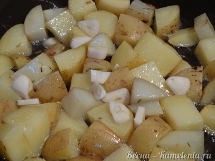 Приготовление рецепта Суп пюре с молодым картофелем и кукурузой шаг 4