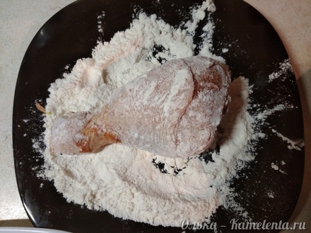 Приготовление рецепта Супер хрустящие куриные голени в сырной шубке в духовке шаг 4