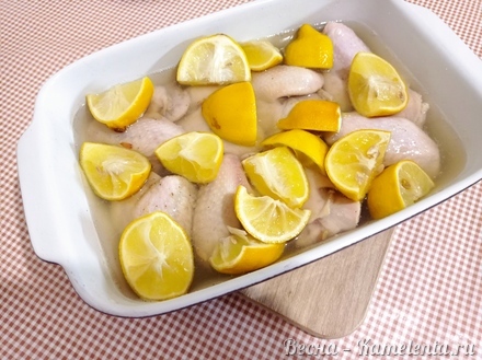 Приготовление рецепта Куриные крылья в лимонном сиропе шаг 5