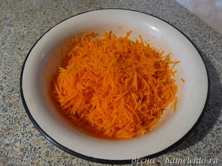 Приготовление рецепта Морковные биточки шаг 2