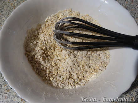 Приготовление рецепта Медовое овсяное печенье шаг 5