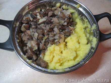 Приготовление рецепта Картофельные котлеты с грибами шаг 7