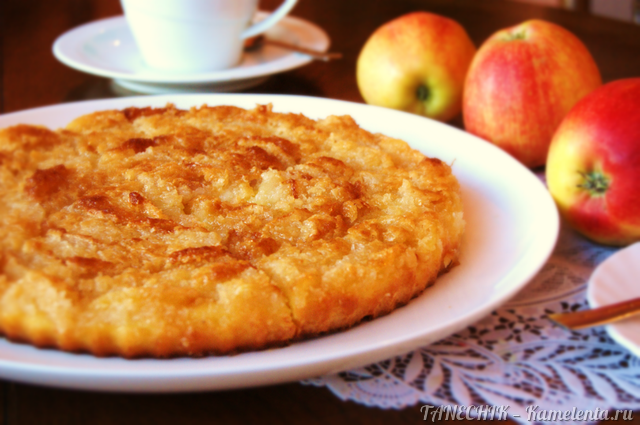 Рецепт творожного пирога с яблоками и кокосовой карамелью