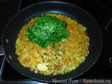 Приготовление рецепта Каннеллони со шпинатом, рикоттой и томатным соусом шаг 6