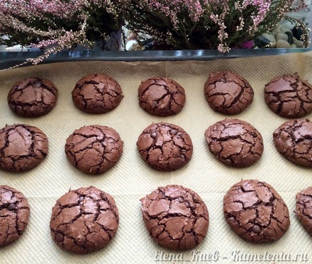 Приготовление рецепта Шоколадное печенье шаг 17