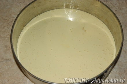 Приготовление рецепта Сырный сливочный торт шаг 4