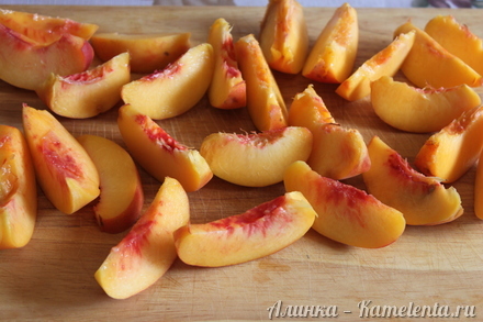 Приготовление рецепта Пирог с персиками шаг 6