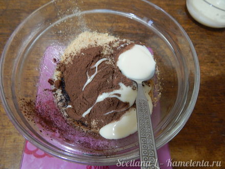 Приготовление рецепта Молочный торт с карамелью и шоколадом шаг 1