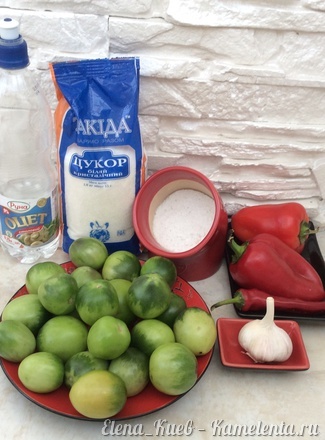 Приготовление рецепта Салат из зеленых помидор шаг 1