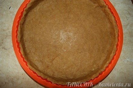 Приготовление рецепта Персиковый пирог с заливкой шаг 5