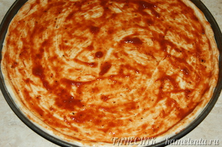 Приготовление рецепта Сытная пицца по-домашнему шаг 11