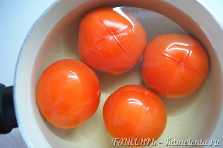 Приготовление рецепта Тефтели с сыром в соусе из томатов шаг 4