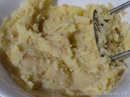 Приготовление рецепта Ленивые вареники из картошки со шкварками шаг 9