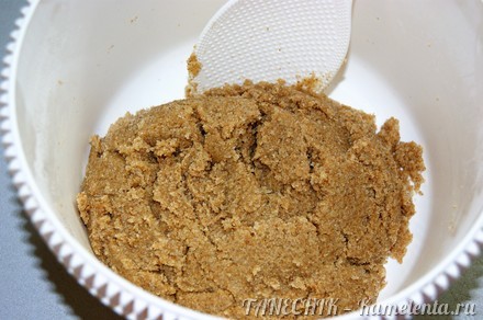 Приготовление рецепта Медовое печенье с имбирем шаг 5