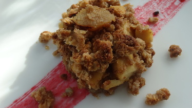 Яблочно-грушевый  пирог из запечённых мюсли