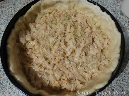 Приготовление рецепта Капустный пирог с молочной капустой шаг 10