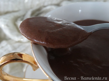 Приготовление рецепта Горячий густой шоколад шаг 4