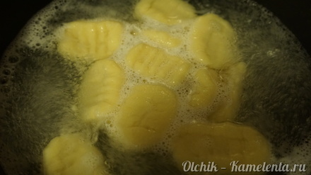 Приготовление рецепта Картофельные ньокки с тыквенным соусом шаг 13