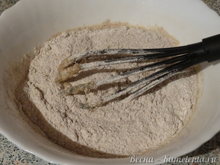 Приготовление рецепта Ржаной кекс с овощами и сыром шаг 12