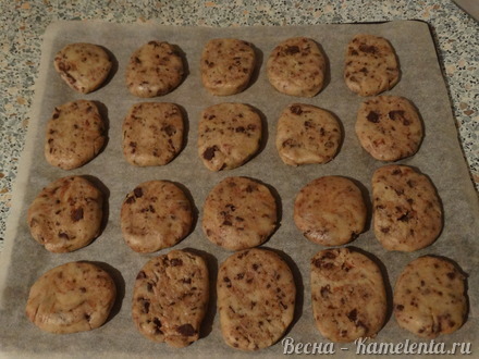Приготовление рецепта Овсяное печенье с кусочками шоколада шаг 8