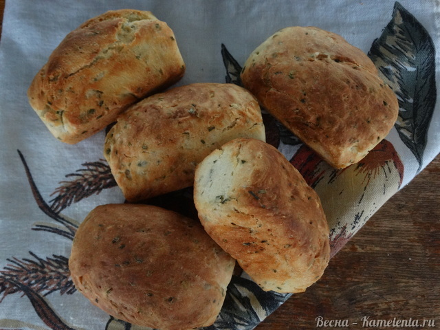 Рецепт сметанного хлеба с зелёным луком