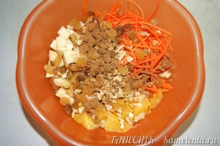 Приготовление рецепта Салат-десерт из апельсина, яблока и моркови шаг 5