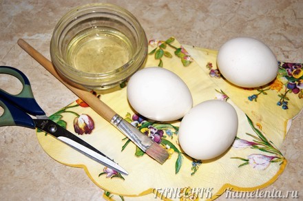 Приготовление рецепта Пасхальные яйца в технике декупаж шаг 1