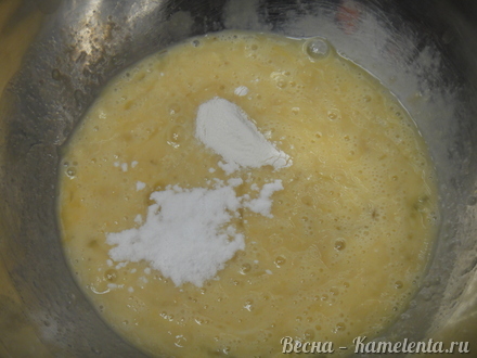 Приготовление рецепта Кексы без муки на арахисовой пасте шаг 3