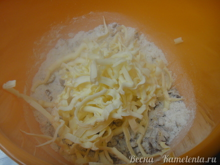 Приготовление рецепта Яблочная галета с грецким орехом шаг 3