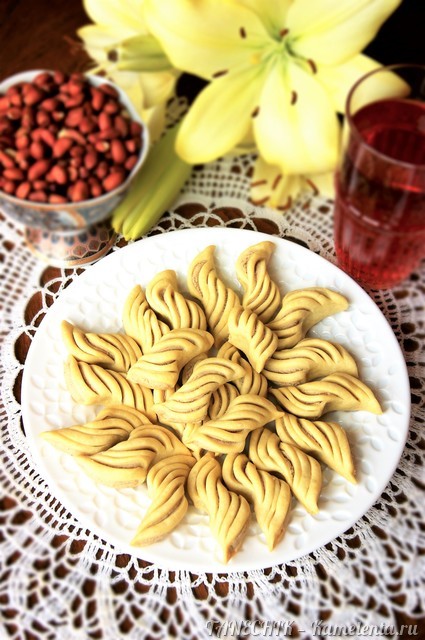 Рецепт марокканского печенья с арахисовой начинкой
