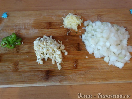 Приготовление рецепта Горячая закуска из баклажан в остром соусе шаг 4