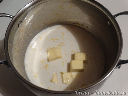 Приготовление рецепта Клубничный муссовый торт с лимонным курдом шаг 3