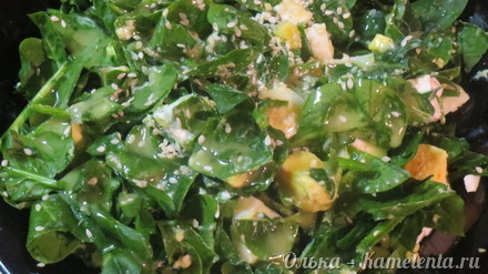 Приготовление рецепта Салат со свежим шпинатом шаг 8