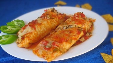 Энчила́да ( enchilada)