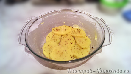 Приготовление рецепта Картофель, запеченный в сливках шаг 2