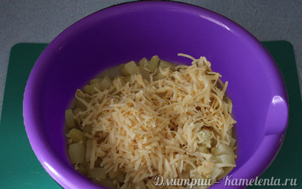Приготовление рецепта Ананасы с чесноком и сыром шаг 5