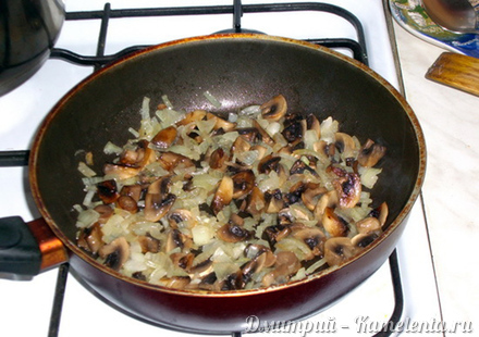 Приготовление рецепта Постный салат с грибами и фасолью шаг 1