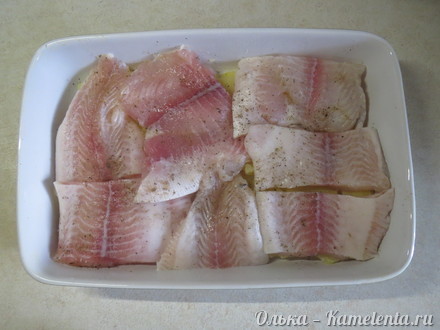 Приготовление рецепта Рыба в сливочном соусе с картофелем и луком пореем шаг 10